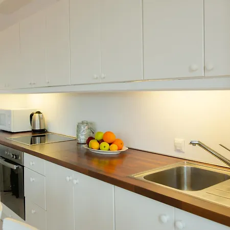 Marilena - 8 Guests Spetses Town